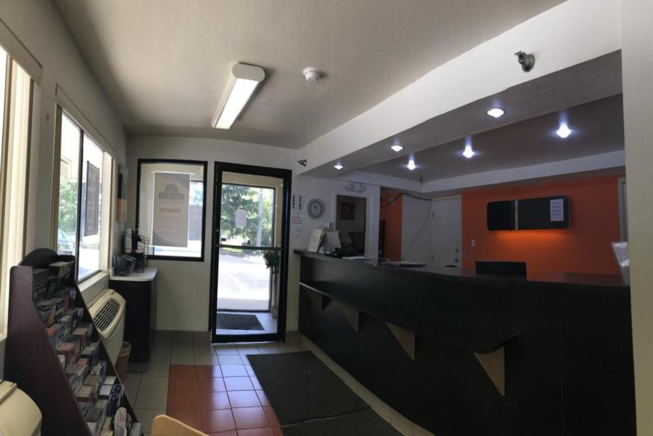 Key Inn Macedonia Extérieur photo