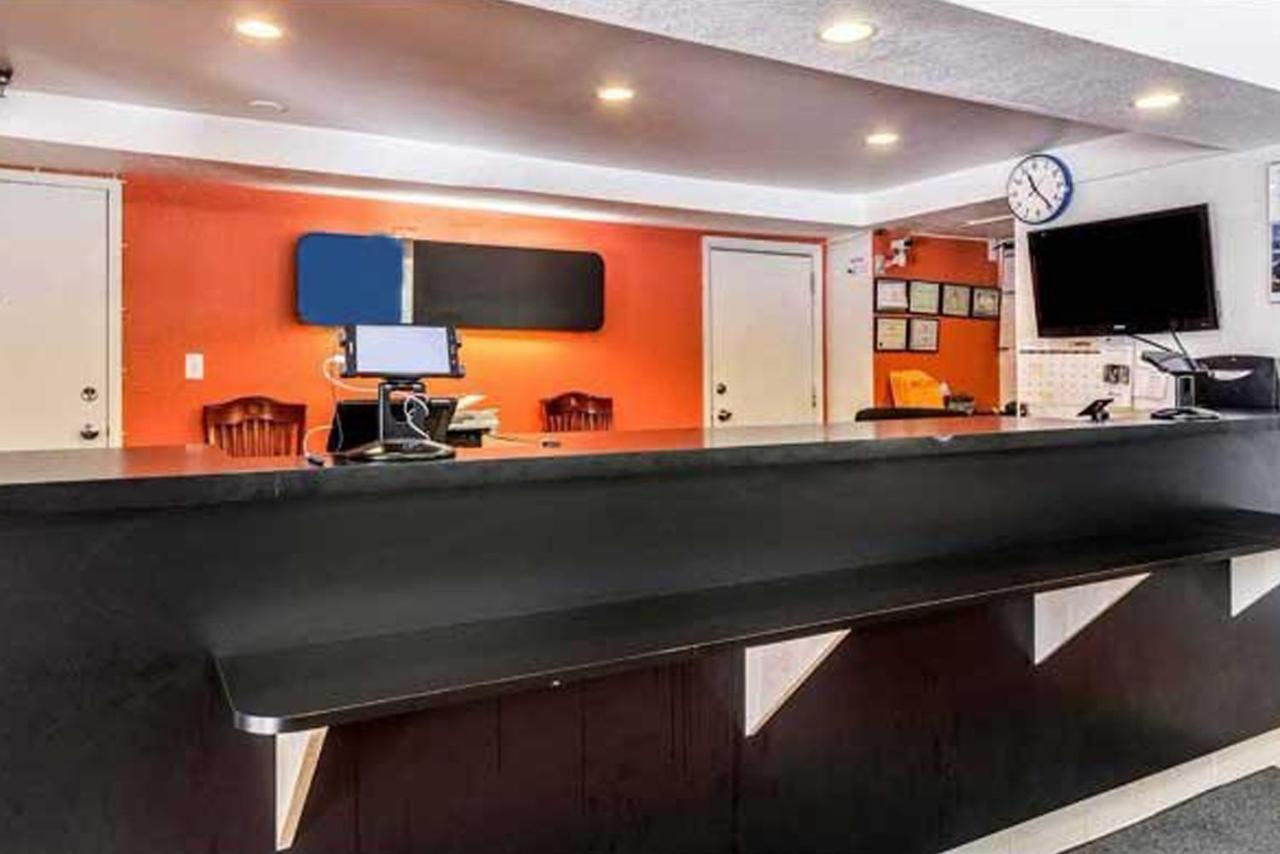 Key Inn Macedonia Extérieur photo