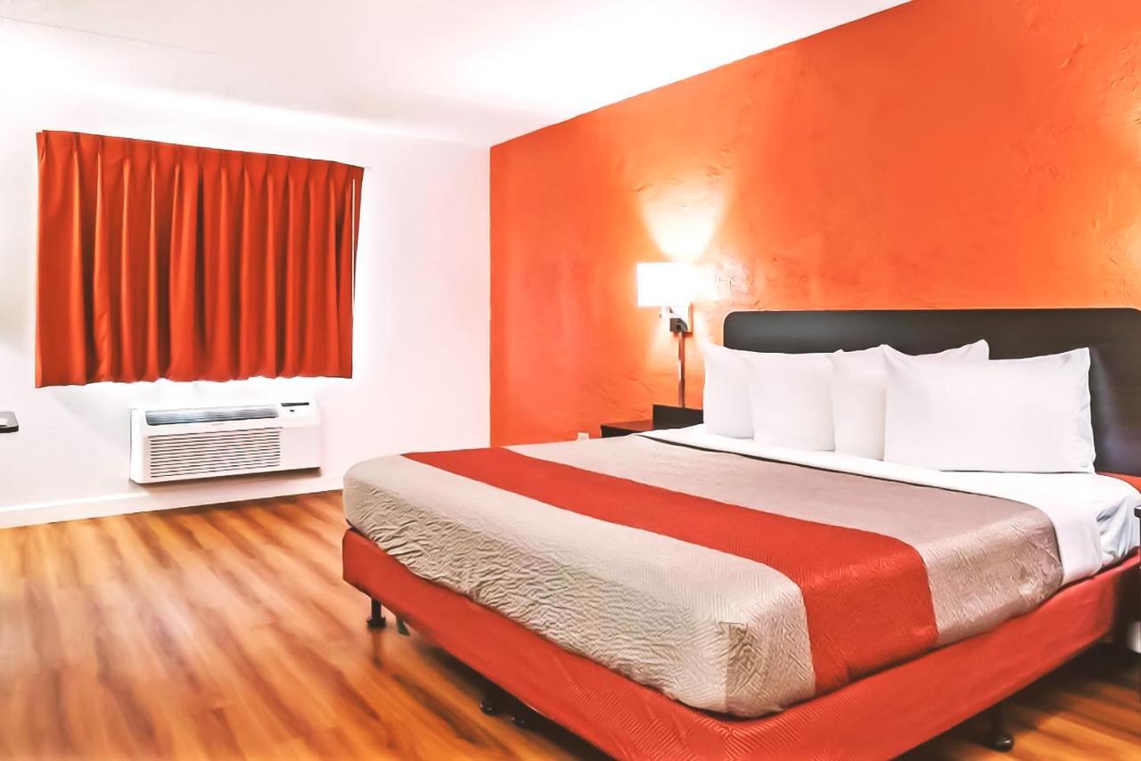 Key Inn Macedonia Extérieur photo